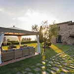 Tuscany With Pool וילה *